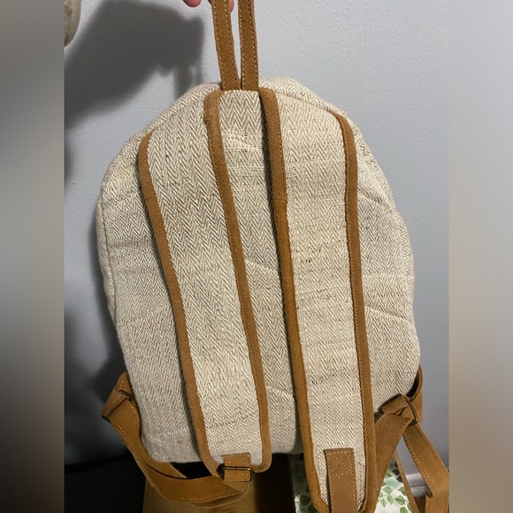 Woven Himalayan Hemp Backpack with Laptop Sleeve - Handmade In Nepal BNWOT - Picture 4 of 8